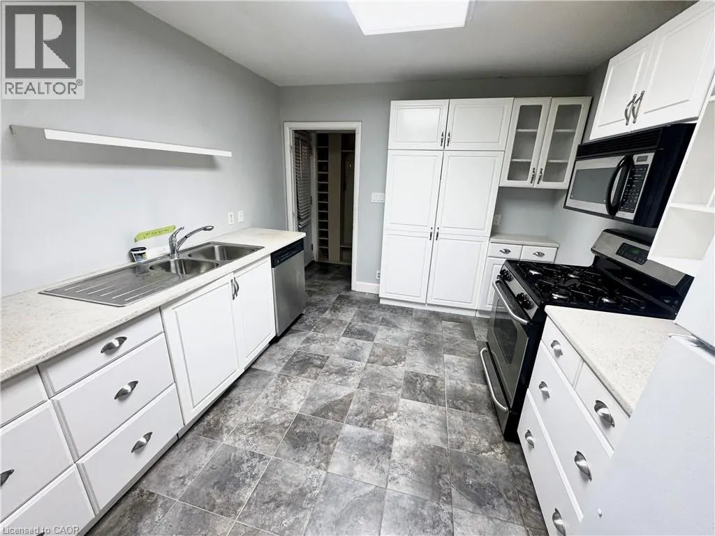 2575 BINBROOK Road