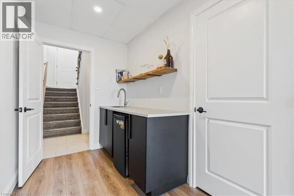 112 LOXLEIGH Lane