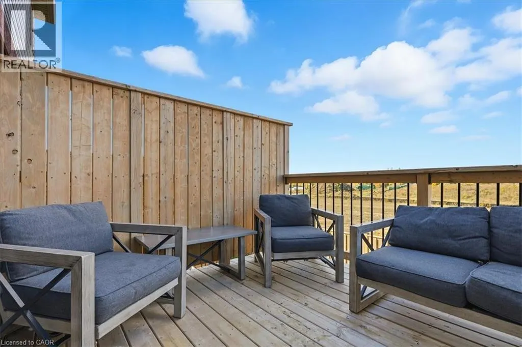 112 LOXLEIGH Lane