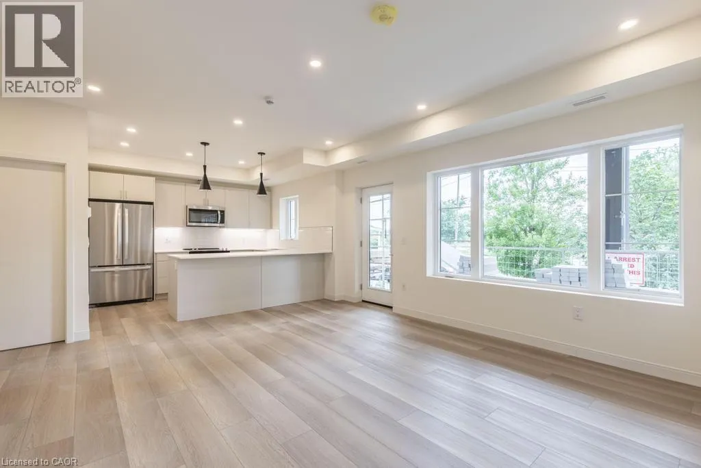 123 LINCOLN Street Unit# 209, #209