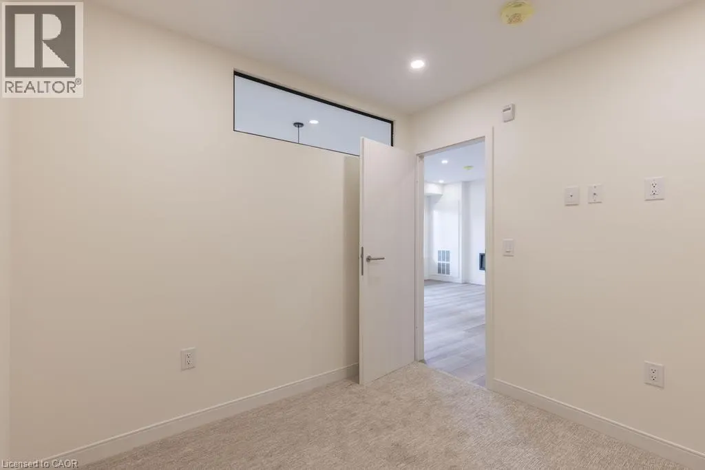 123 LINCOLN Street Unit# 209, #209