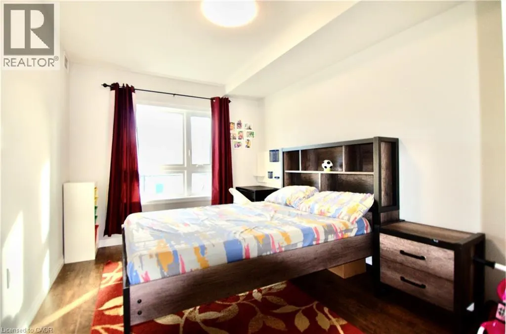 35 KINGSBURY Square Unit# 310, #310