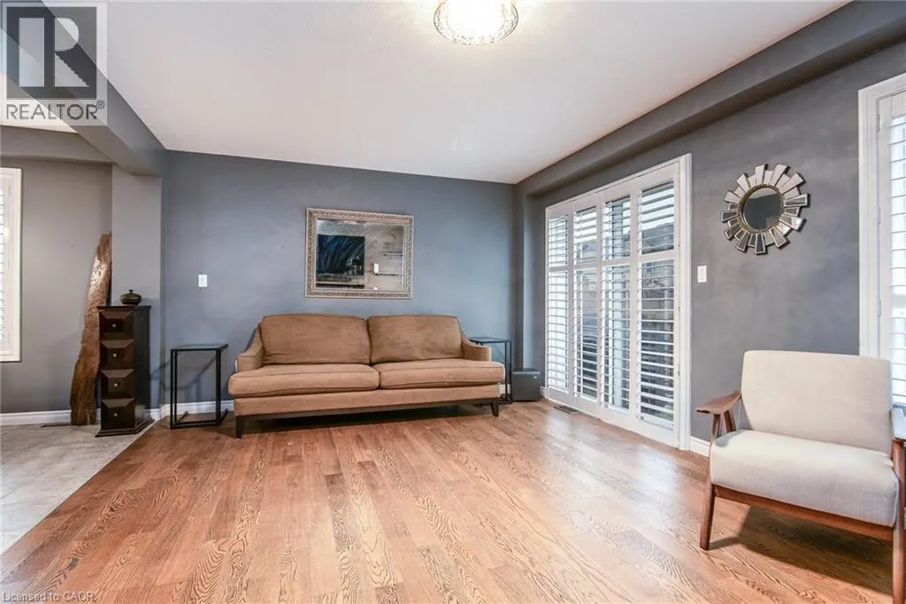 105 CAPTAIN MCCALLUM Drive