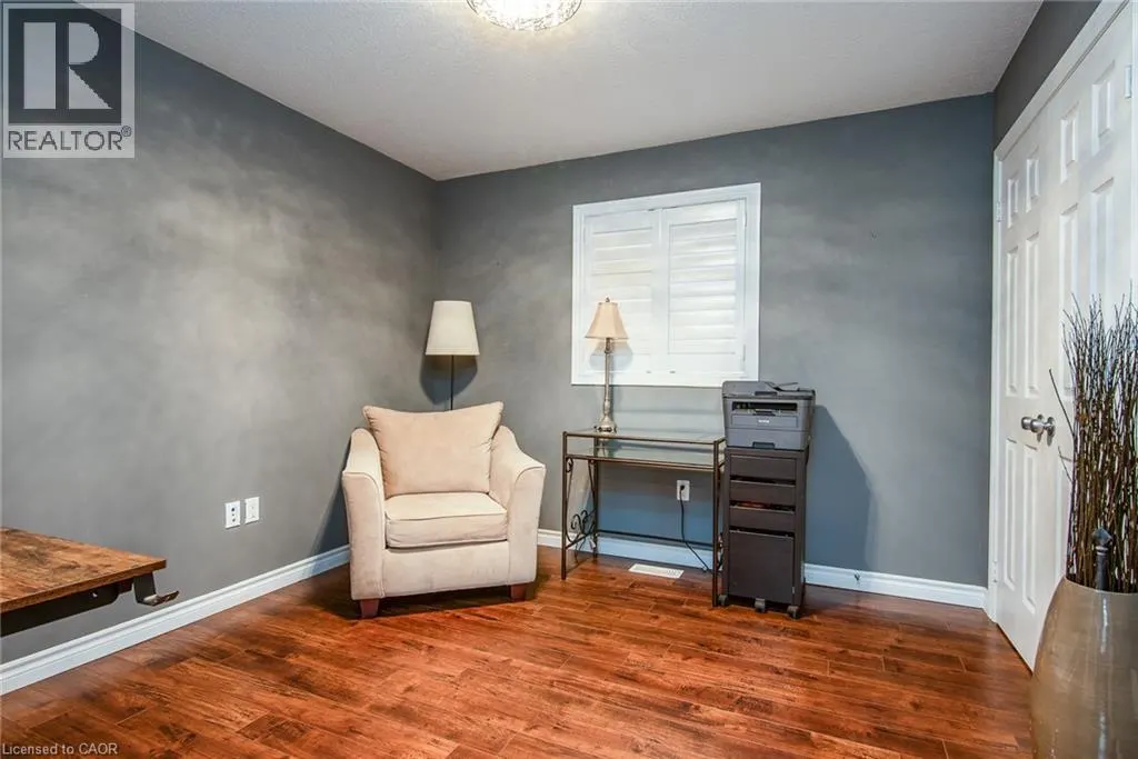 105 CAPTAIN MCCALLUM Drive
