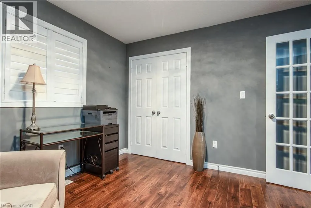 105 CAPTAIN MCCALLUM Drive
