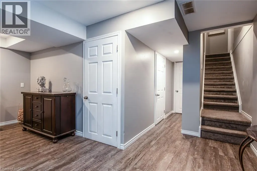 105 CAPTAIN MCCALLUM Drive