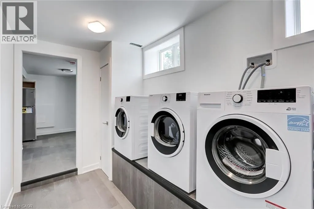 38 THIRTY THIRD Street Unit# Lower, #Lower