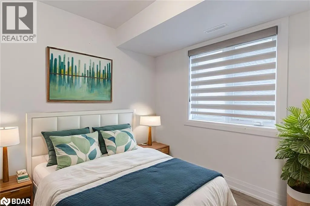 23 HAY Lane Unit# 5, #5