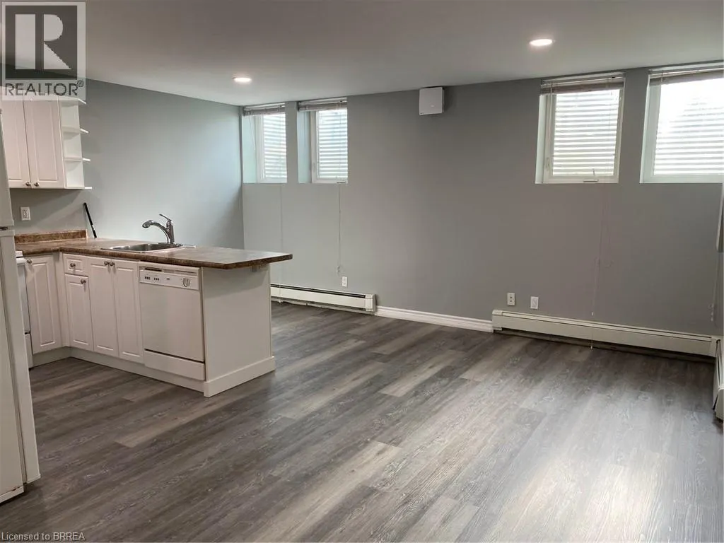 106 MARLBOROUGH Street Unit# 1, #1