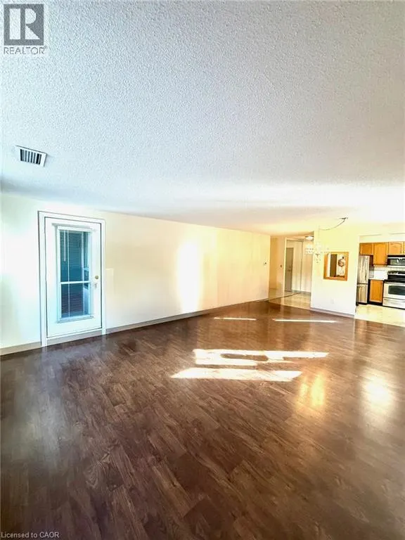 5 OGILVIE Street Unit# 103, #103