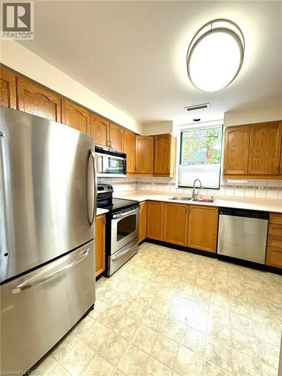 5 OGILVIE Street Unit# 103, #103