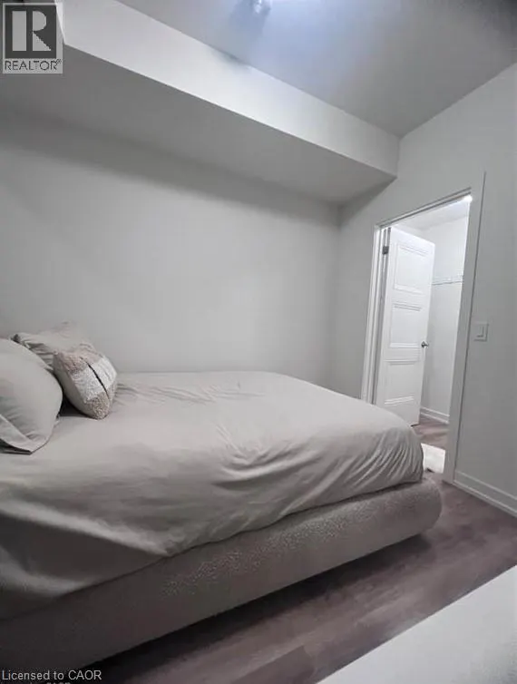 255 NORTHFIELD Drive E Unit# 513, #513