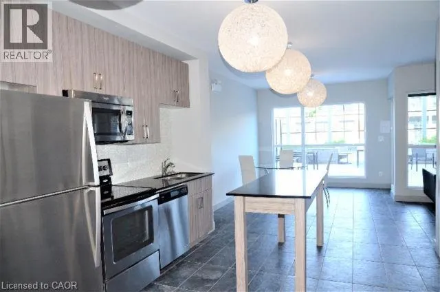 1 VICTORIA Street S Unit# 210, #210