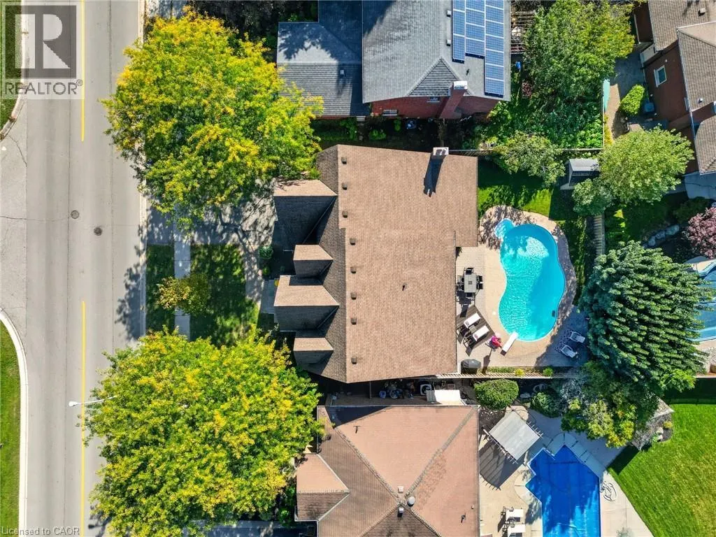 142 MEADOWBROOK Drive