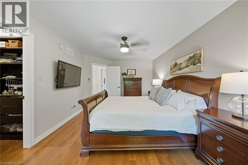 142 MEADOWBROOK Drive