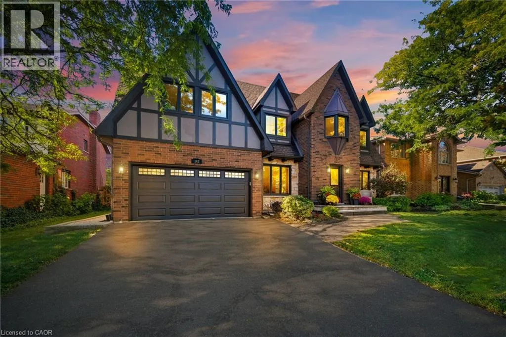 142 MEADOWBROOK Drive