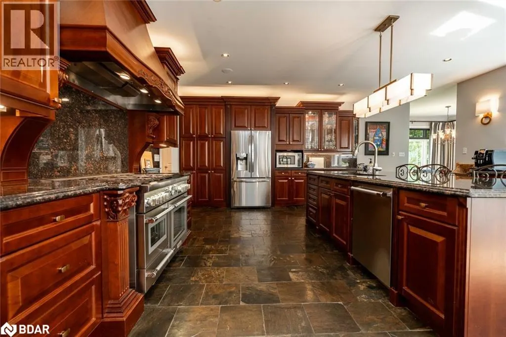 7 MAPLE RIDGE Road
