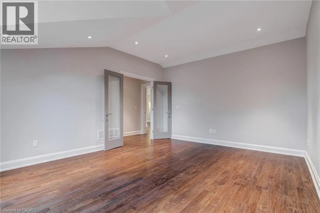 79 KENSINGTON Avenue S