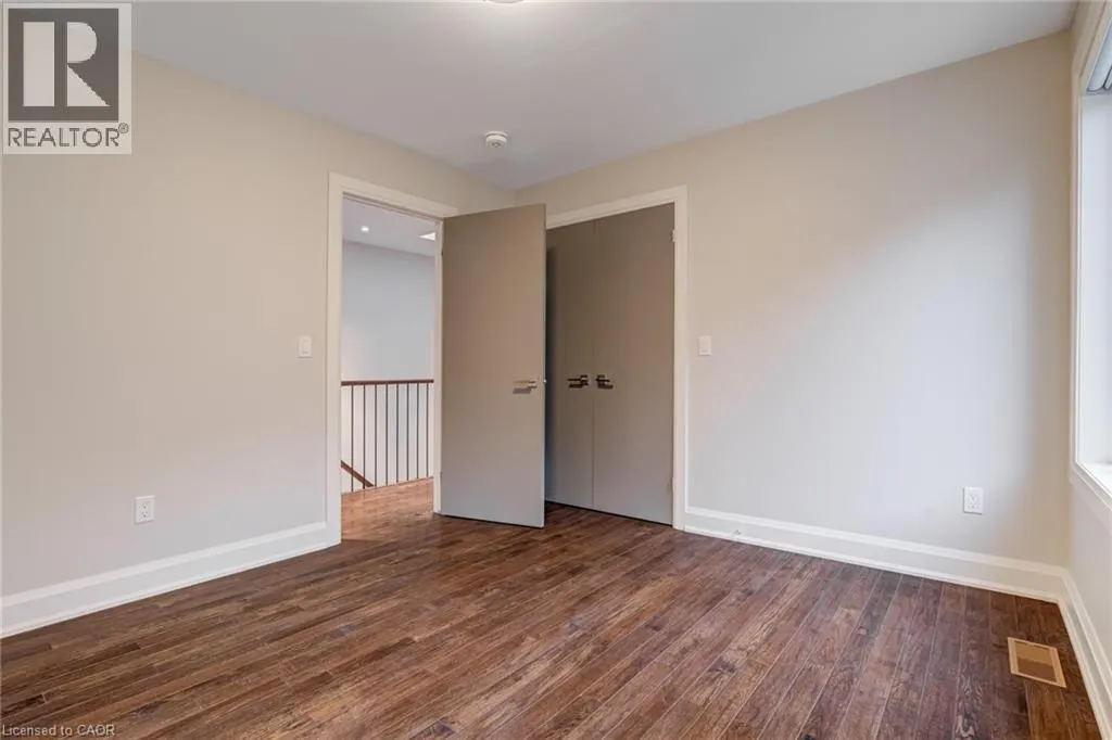 79 KENSINGTON Avenue S
