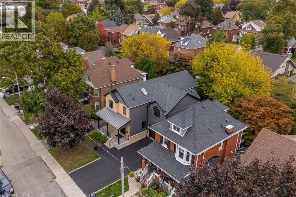79 KENSINGTON Avenue S