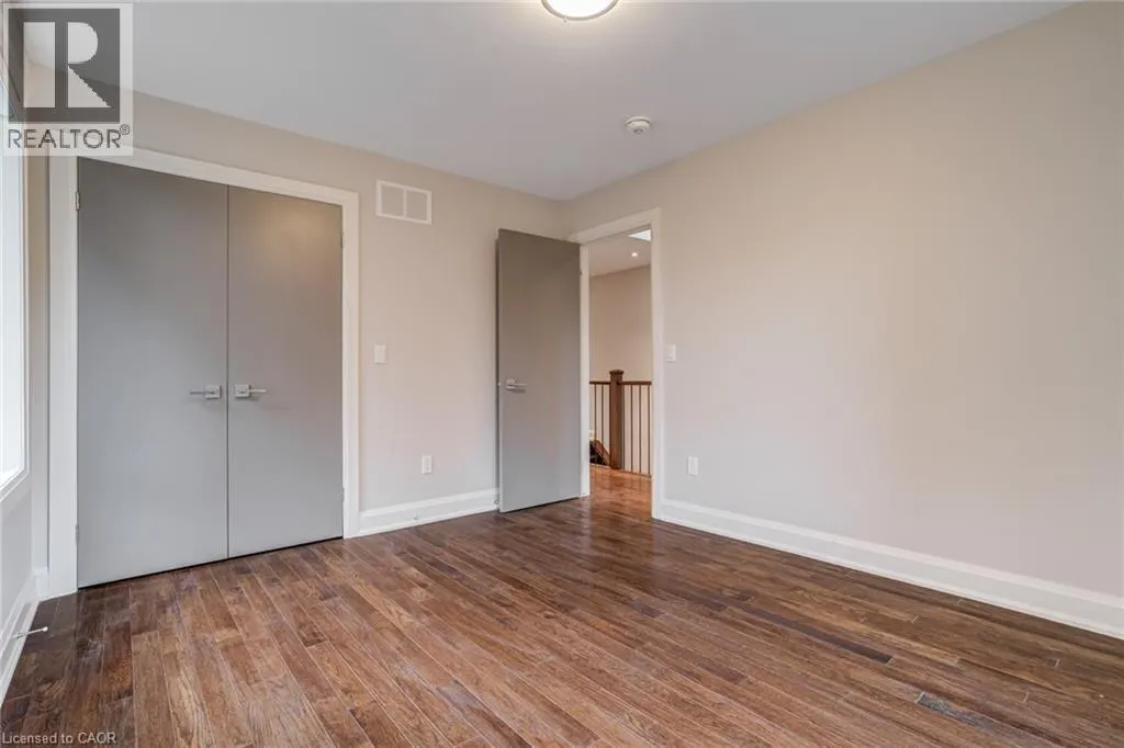 79 KENSINGTON Avenue S