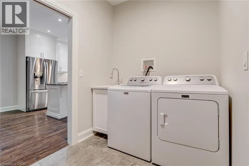 79 KENSINGTON Avenue S