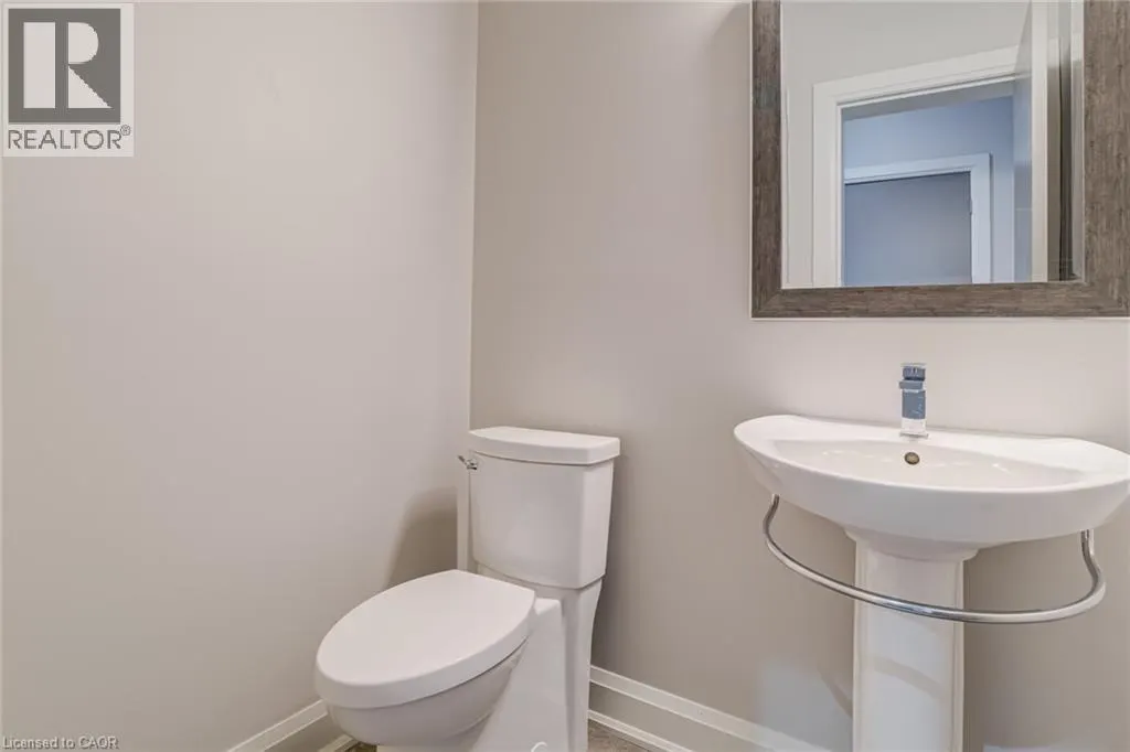 79 KENSINGTON Avenue S
