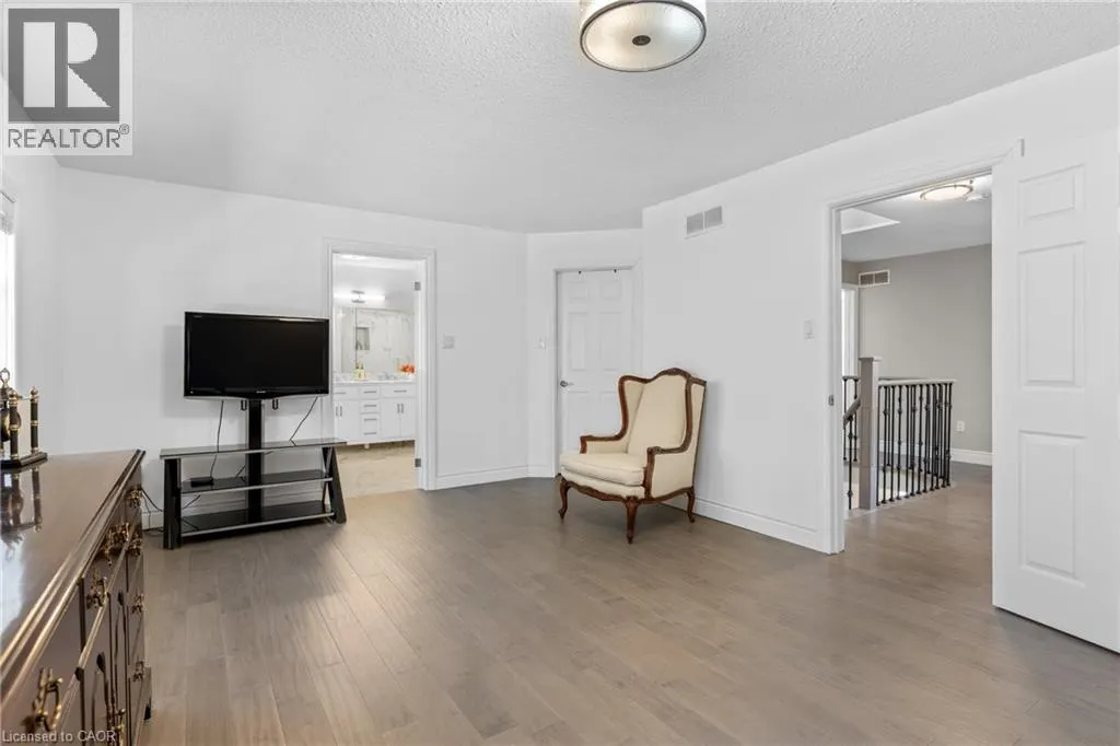 86 SANTA MARIA Drive
