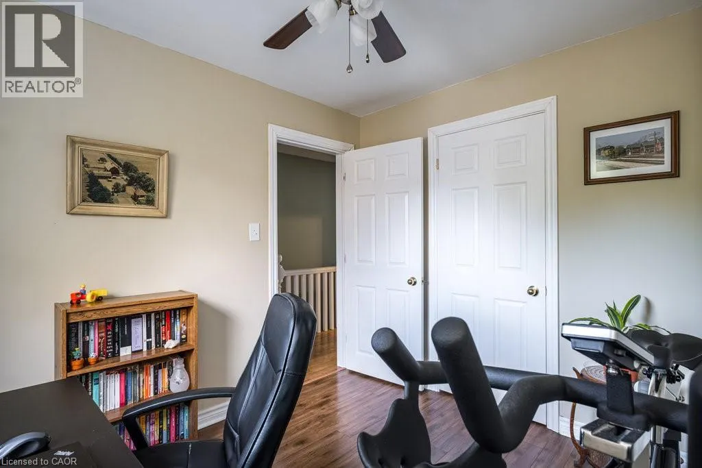 251 BALMORAL Avenue N