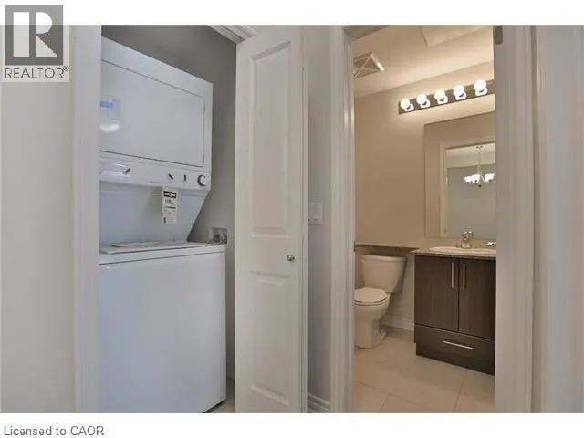 216 OAK PARK Boulevard Unit# 213, #213