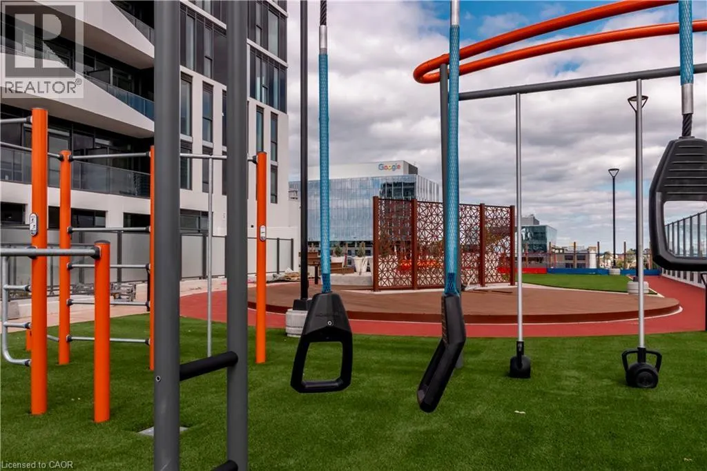 25 WELLINGTON Street S Unit# 704, #704