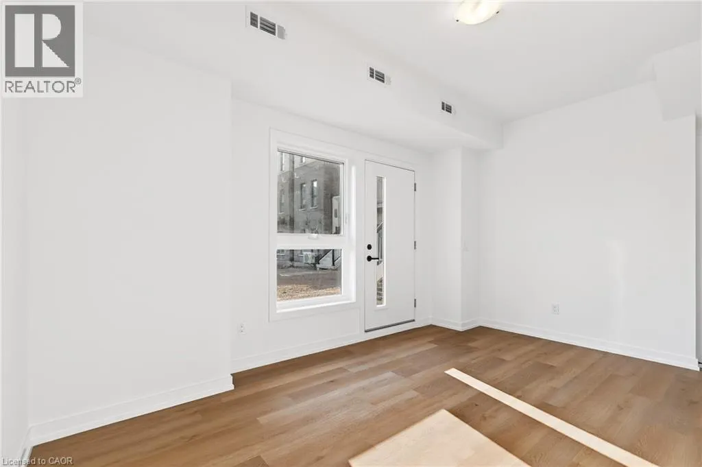 70 KENESKY Drive Unit# 32, #32