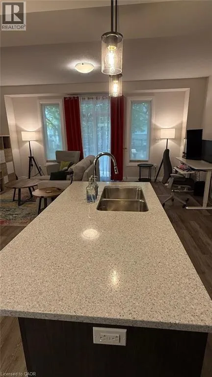 143 ELGIN Street N Unit# 24, #24