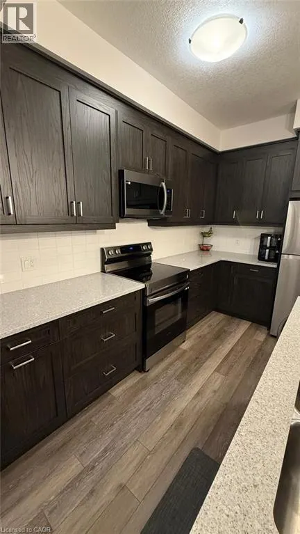 143 ELGIN Street N Unit# 24, #24