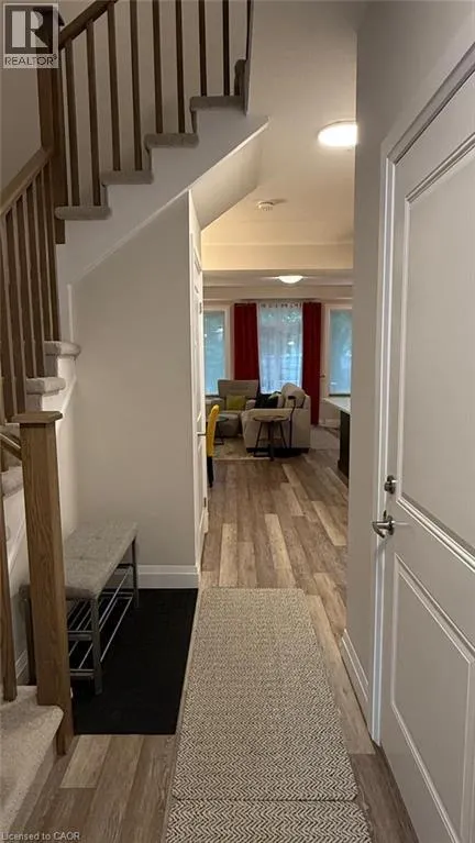 143 ELGIN Street N Unit# 24, #24