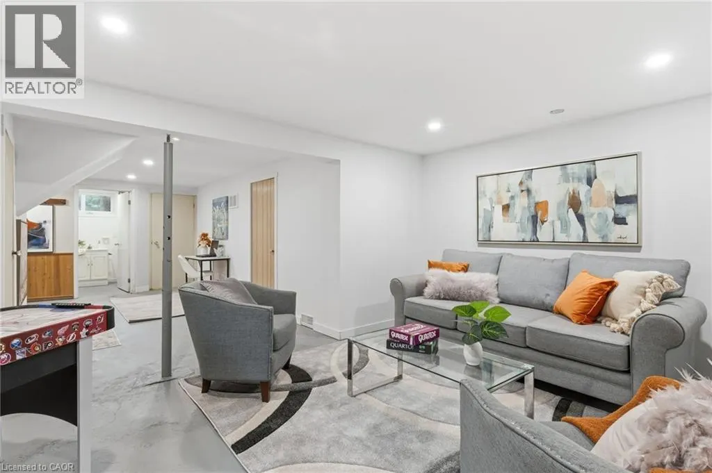 9 MCKAY Road