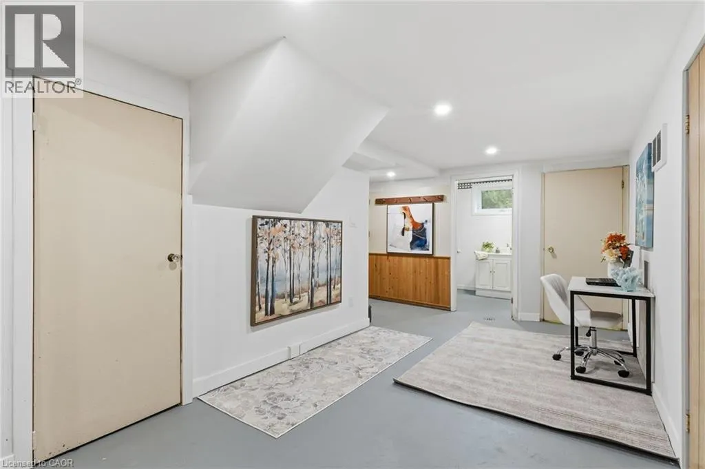 9 MCKAY Road