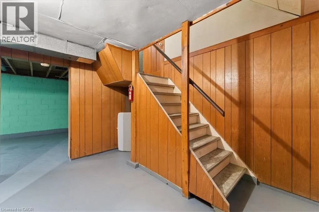 507 UPPER PARADISE Road