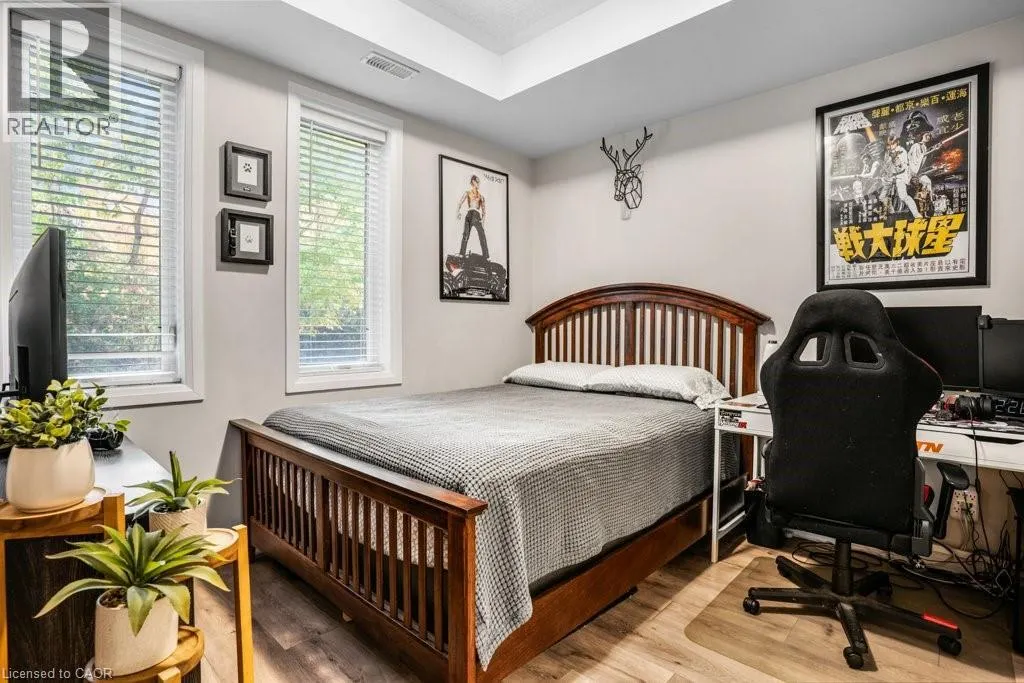 25 ISHERWOOD Avenue Unit# 32, #32