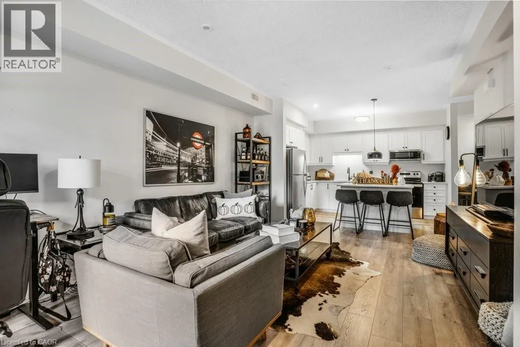 25 ISHERWOOD Avenue Unit# 32, #32