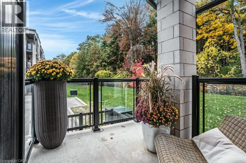 25 ISHERWOOD Avenue Unit# 32, #32