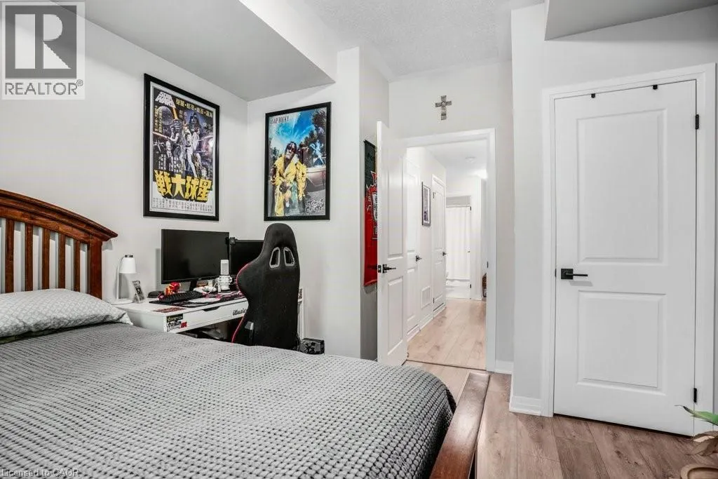 25 ISHERWOOD Avenue Unit# 32, #32