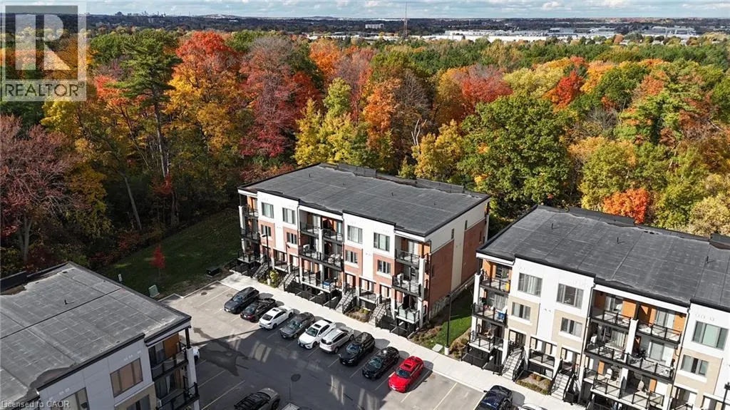 25 ISHERWOOD Avenue Unit# 32, #32