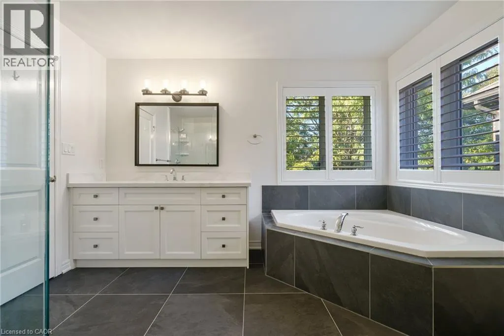 333 VALRIDGE Drive