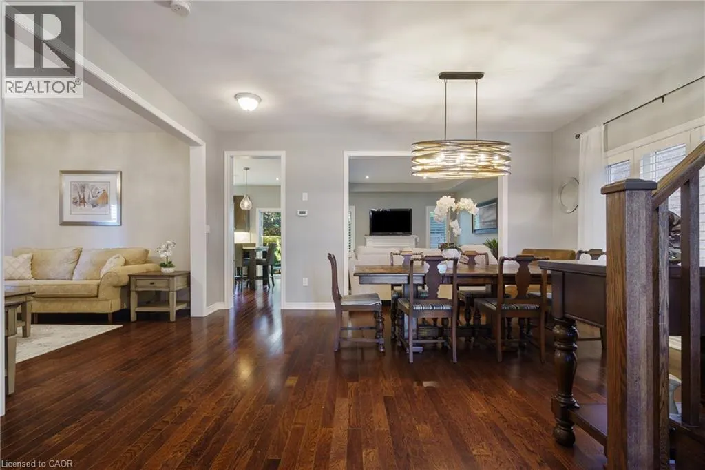 333 VALRIDGE Drive