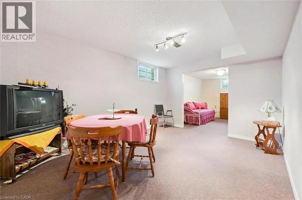 172 MAYBERRY Court