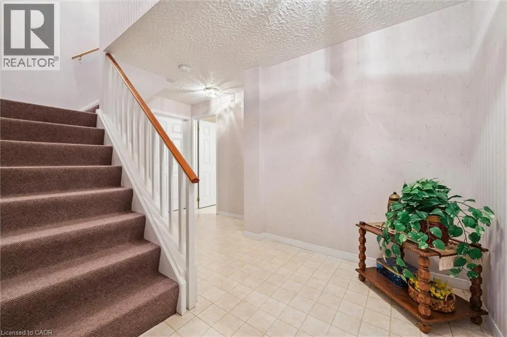 172 MAYBERRY Court