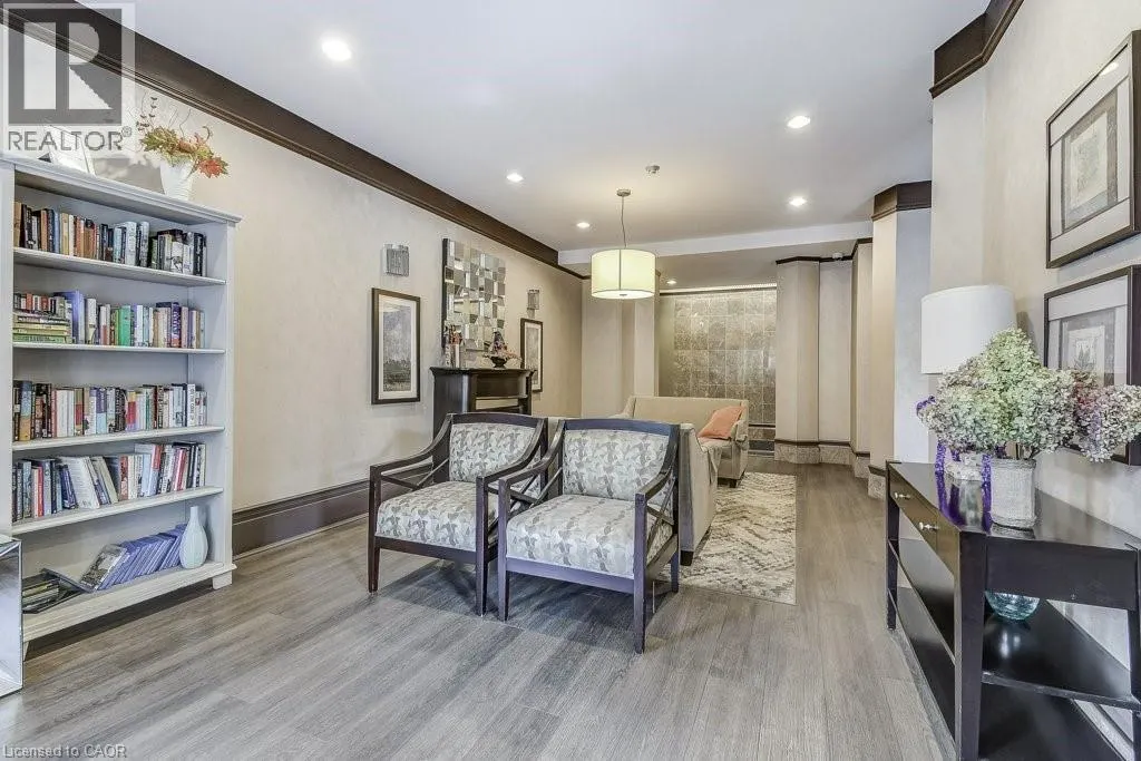 67 CAROLINE Street S Unit# 9D, #9D