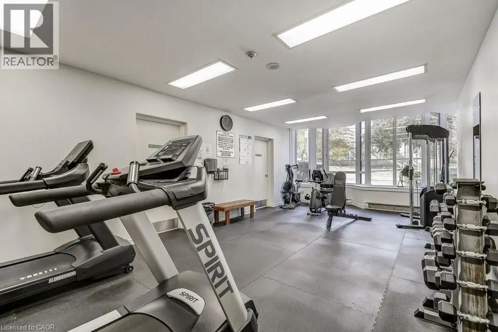 67 CAROLINE Street S Unit# 9D, #9D