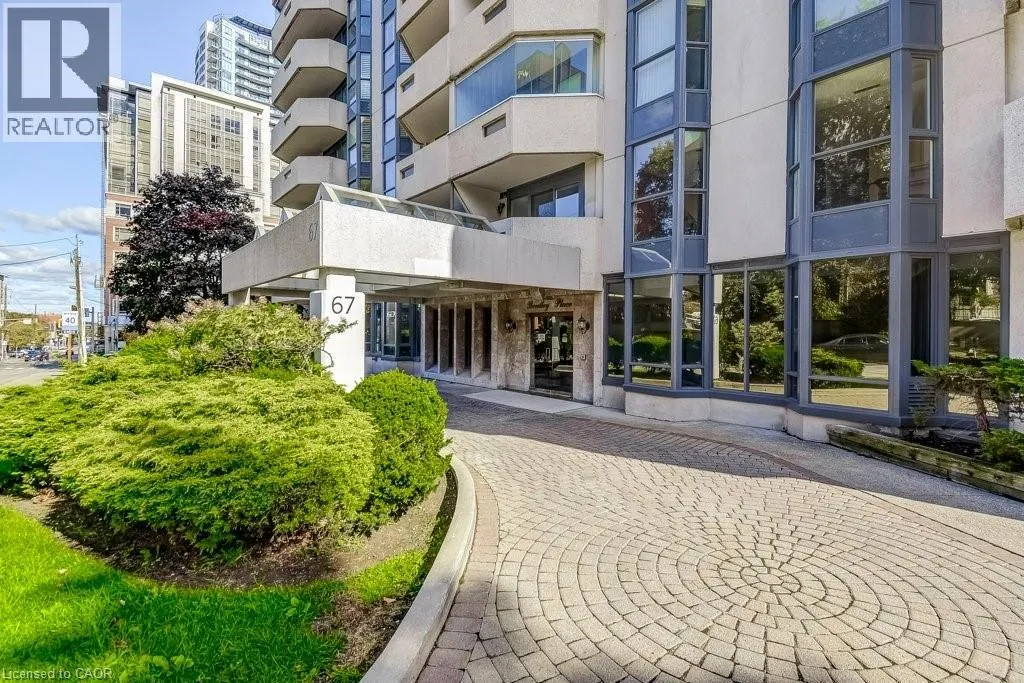 67 CAROLINE Street S Unit# 9D, #9D